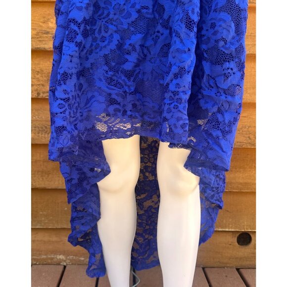 Round Neck Sleeveless Blue Lace Dress With High-Low Hemline & Stretch Fabric Siz - Picture 6 of 9